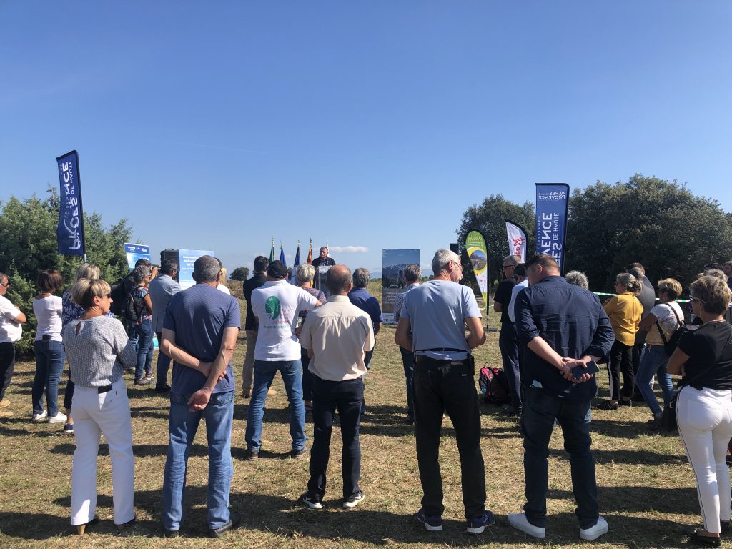 517E9761-24E4-427A-8133-C3479B8ADA84