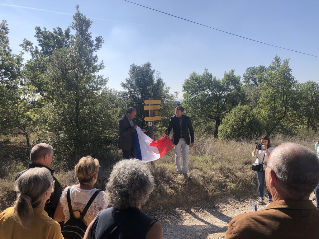 99E6EB90-ABD0-4093-8BEC-AED907137A3F